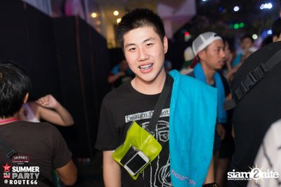 Smirnoff Midnight 100 นำเสนอ 95.5 Virgin Hitz Summer Party — photo 122