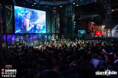 Smirnoff Midnight 100 นำเสนอ 95.5 Virgin Hitz Summer Party — photo 131