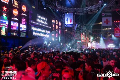 Smirnoff Midnight 100 นำเสนอ 95.5 Virgin Hitz Summer Party — photo 133
