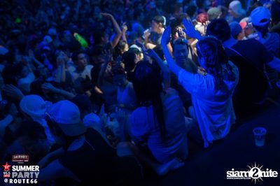 Smirnoff Midnight 100 นำเสนอ 95.5 Virgin Hitz Summer Party — photo 134