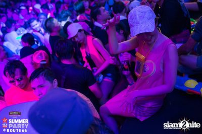 Smirnoff Midnight 100 นำเสนอ 95.5 Virgin Hitz Summer Party — photo 142