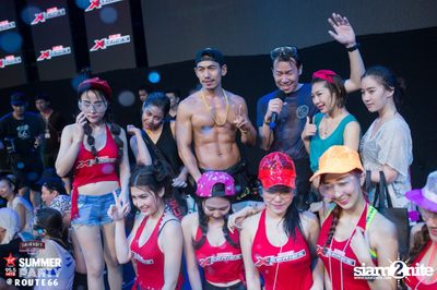 Smirnoff Midnight 100 นำเสนอ 95.5 Virgin Hitz Summer Party — photo 160