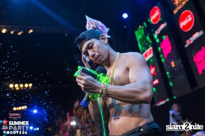 Smirnoff Midnight 100 นำเสนอ 95.5 Virgin Hitz Summer Party — photo 161