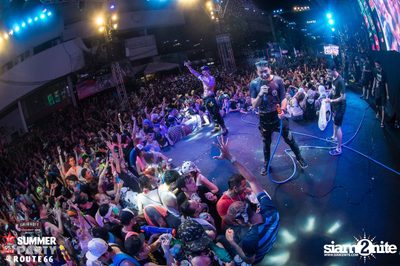Smirnoff Midnight 100 นำเสนอ 95.5 Virgin Hitz Summer Party — photo 173