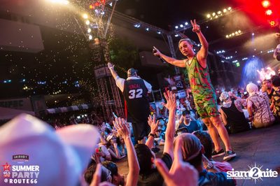 Smirnoff Midnight 100 นำเสนอ 95.5 Virgin Hitz Summer Party — photo 201