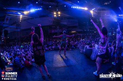 Smirnoff Midnight 100 นำเสนอ 95.5 Virgin Hitz Summer Party — photo 214