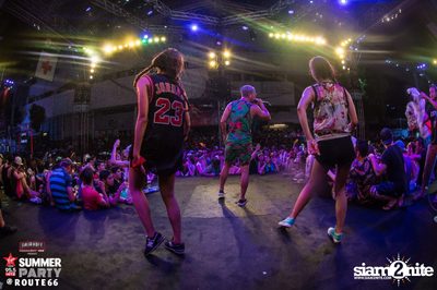Smirnoff Midnight 100 นำเสนอ 95.5 Virgin Hitz Summer Party — photo 215