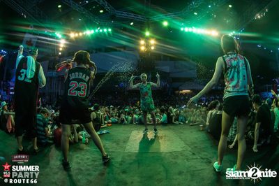 Smirnoff Midnight 100 นำเสนอ 95.5 Virgin Hitz Summer Party — photo 216