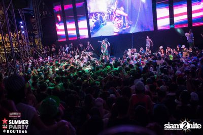 Smirnoff Midnight 100 นำเสนอ 95.5 Virgin Hitz Summer Party — photo 226