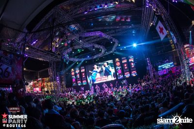 Smirnoff Midnight 100 นำเสนอ 95.5 Virgin Hitz Summer Party — photo 236