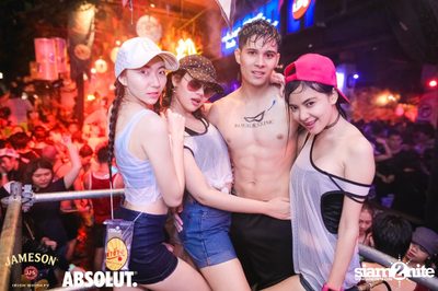 สงกรานต์ งานโจ๊ะ ที่ ท่าช้าง, เชียงใหม่ — photo 207
