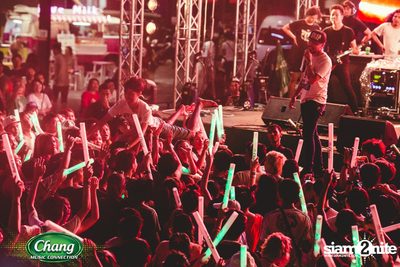 Chang Music Connection นำเสนอ Songkran Moments ที่ เดอะ สตรีท — photo 151