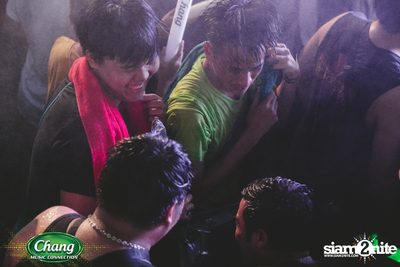 Chang Music Connection นำเสนอ Songkran Moments ที่ เดอะ สตรีท — photo 155