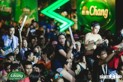 Chang Music Connection นำเสนอ Songkran Moments ที่ เดอะ สตรีท — photo 209
