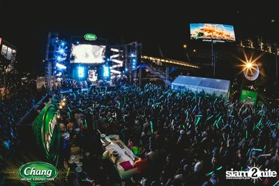 Chang Music Connection นำเสนอ Songkran Moments ที่ เดอะ สตรีท — photo 243
