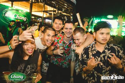 Chang Music Connection นำเสนอ Songkran Moments ที่ เดอะ สตรีท — photo 265