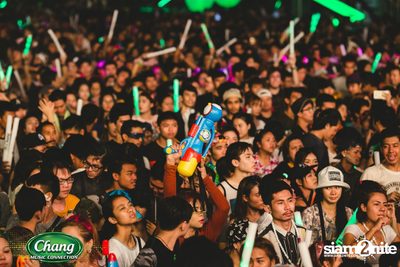 Chang Music Connection นำเสนอ Songkran Moments ที่ เดอะ สตรีท — photo 270