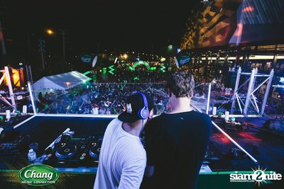 Chang Music Connection นำเสนอ Songkran Moments ที่ เดอะ สตรีท — photo 295