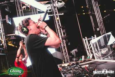 Chang Music Connection นำเสนอ Songkran Moments ที่ เดอะ สตรีท — photo 296