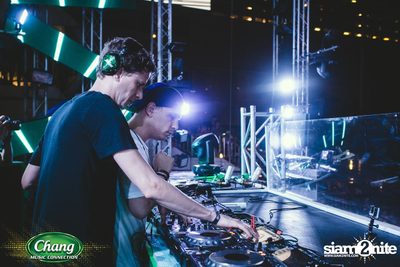 Chang Music Connection นำเสนอ Songkran Moments ที่ เดอะ สตรีท — photo 297