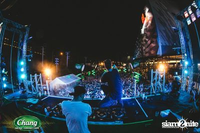 Chang Music Connection นำเสนอ Songkran Moments ที่ เดอะ สตรีท — photo 309
