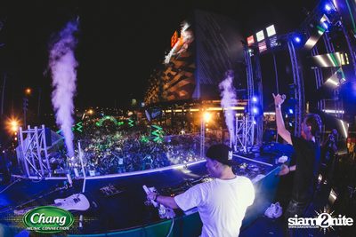 Chang Music Connection นำเสนอ Songkran Moments ที่ เดอะ สตรีท — photo 314