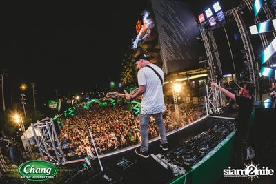 Chang Music Connection นำเสนอ Songkran Moments ที่ เดอะ สตรีท — photo 316
