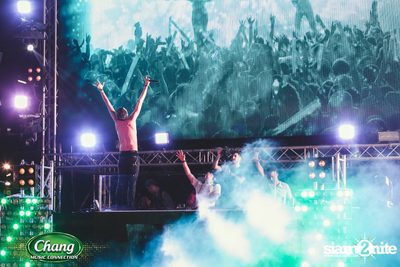 Chang Music Connection นำเสนอ Songkran Moments ที่ เดอะ สตรีท — photo 339