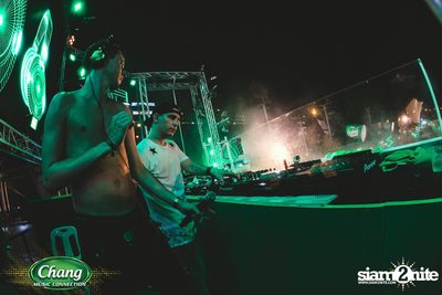 Chang Music Connection นำเสนอ Songkran Moments ที่ เดอะ สตรีท — photo 356