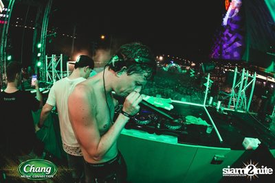 Chang Music Connection นำเสนอ Songkran Moments ที่ เดอะ สตรีท — photo 359