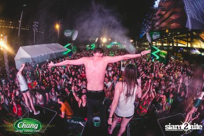 Chang Music Connection นำเสนอ Songkran Moments ที่ เดอะ สตรีท — photo 361