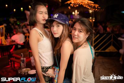 Wild & Wet Songkran Festival at Superflow — photo 10