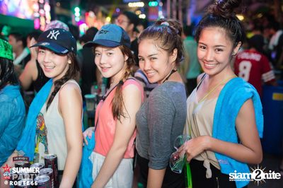 Smirnoff Midnight 100 นำเสนอ 95.5 Virgin Hitz Summer Party (อัลบั้มที่ 1) — photo 11