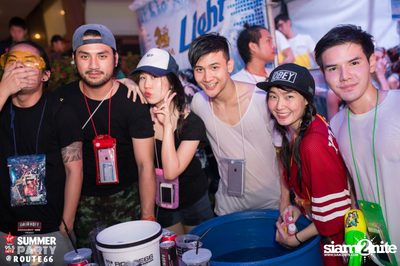 Smirnoff Midnight 100 นำเสนอ 95.5 Virgin Hitz Summer Party (อัลบั้มที่ 1) — photo 12
