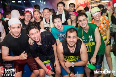 Smirnoff Midnight 100 นำเสนอ 95.5 Virgin Hitz Summer Party (อัลบั้มที่ 1) — photo 17