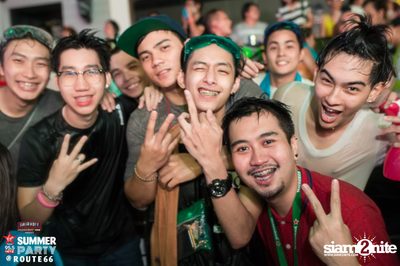 Smirnoff Midnight 100 นำเสนอ 95.5 Virgin Hitz Summer Party (อัลบั้มที่ 1) — photo 26