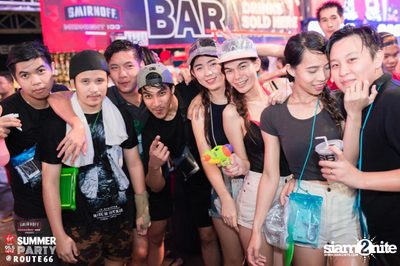 Smirnoff Midnight 100 นำเสนอ 95.5 Virgin Hitz Summer Party (อัลบั้มที่ 1) — photo 30