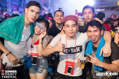 Smirnoff Midnight 100 นำเสนอ 95.5 Virgin Hitz Summer Party (อัลบั้มที่ 1) — photo 39