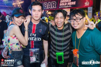 Smirnoff Midnight 100 นำเสนอ 95.5 Virgin Hitz Summer Party (อัลบั้มที่ 1) — photo 47