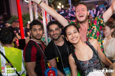 Smirnoff Midnight 100 นำเสนอ 95.5 Virgin Hitz Summer Party (อัลบั้มที่ 1) — photo 50