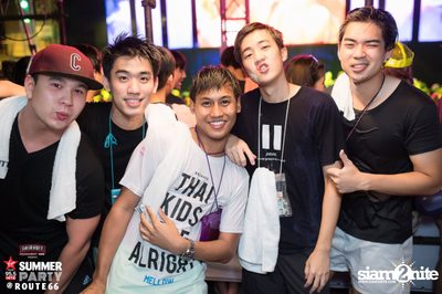 Smirnoff Midnight 100 นำเสนอ 95.5 Virgin Hitz Summer Party (อัลบั้มที่ 1) — photo 60