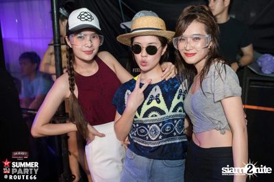 Smirnoff Midnight 100 นำเสนอ 95.5 Virgin Hitz Summer Party (อัลบั้มที่ 1) — photo 66