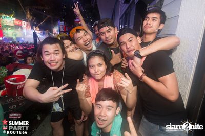Smirnoff Midnight 100 นำเสนอ 95.5 Virgin Hitz Summer Party (อัลบั้มที่ 1) — photo 69