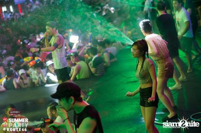 Smirnoff Midnight 100 นำเสนอ 95.5 Virgin Hitz Summer Party (อัลบั้มที่ 1) — photo 72