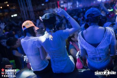 Smirnoff Midnight 100 นำเสนอ 95.5 Virgin Hitz Summer Party (อัลบั้มที่ 1) — photo 85
