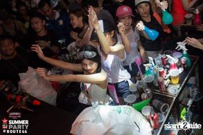 Smirnoff Midnight 100 นำเสนอ 95.5 Virgin Hitz Summer Party (อัลบั้มที่ 1) — photo 106