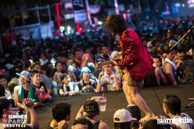 Smirnoff Midnight 100 นำเสนอ 95.5 Virgin Hitz Summer Party (อัลบั้มที่ 1) — photo 112
