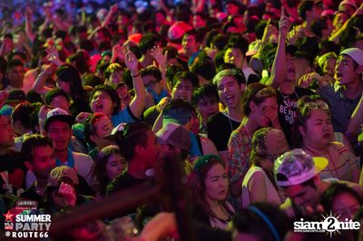 Smirnoff Midnight 100 นำเสนอ 95.5 Virgin Hitz Summer Party (อัลบั้มที่ 1) — photo 134