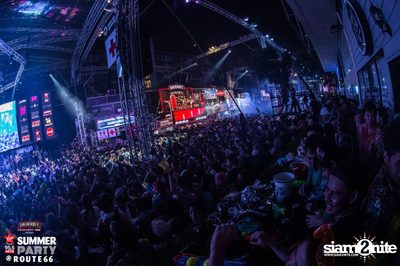 Smirnoff Midnight 100 นำเสนอ 95.5 Virgin Hitz Summer Party (อัลบั้มที่ 1) — photo 139