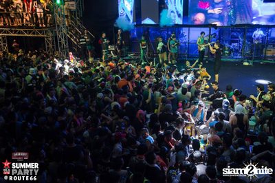 Smirnoff Midnight 100 นำเสนอ 95.5 Virgin Hitz Summer Party (อัลบั้มที่ 1) — photo 161